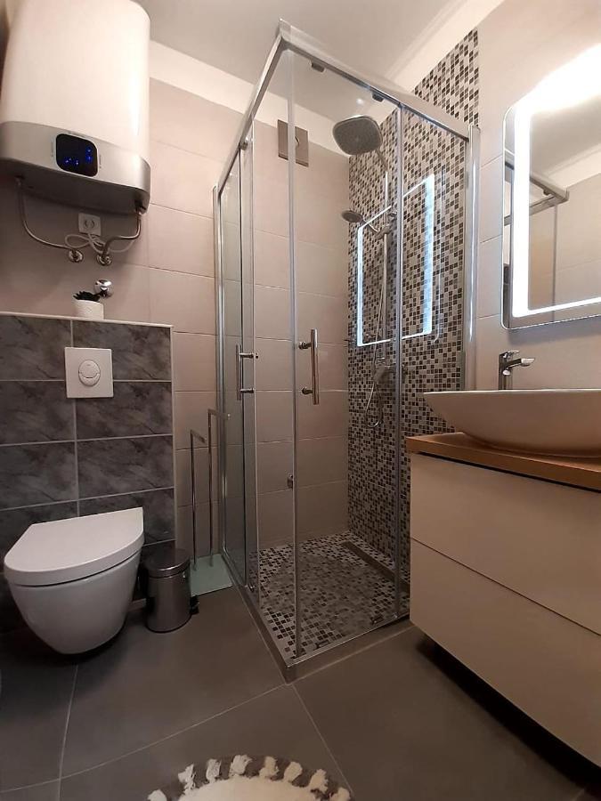 Solis Adriaticum Apartments Jasenice  Dış mekan fotoğraf