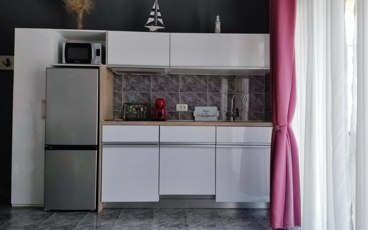Solis Adriaticum Apartments Jasenice  Dış mekan fotoğraf